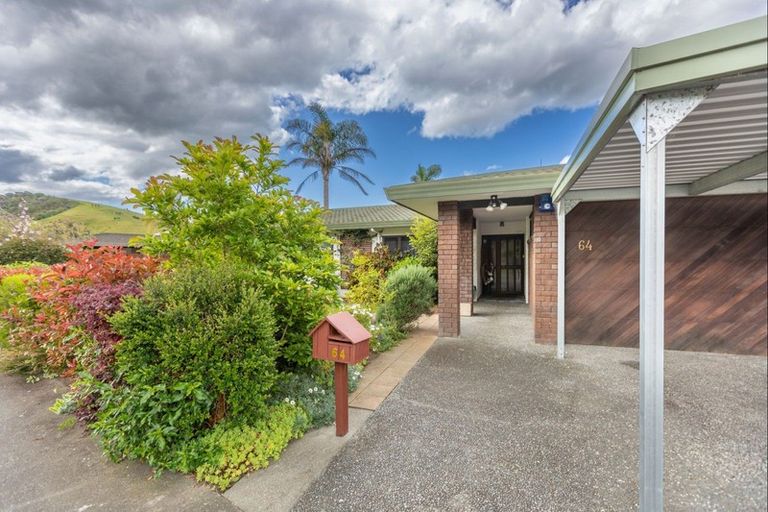 Photo of property in 64 Hetley Crescent, Taradale, Napier, 4112