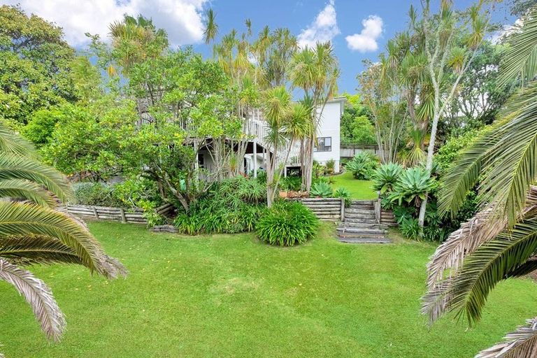 Photo of property in 36b Verbena Road, Birkdale, Auckland, 0626