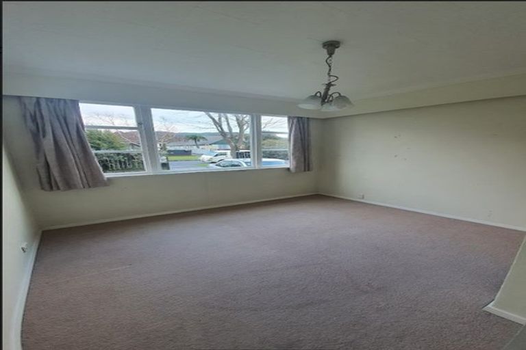 Photo of property in 11 Charleston Avenue, Boulcott, Lower Hutt, 5011