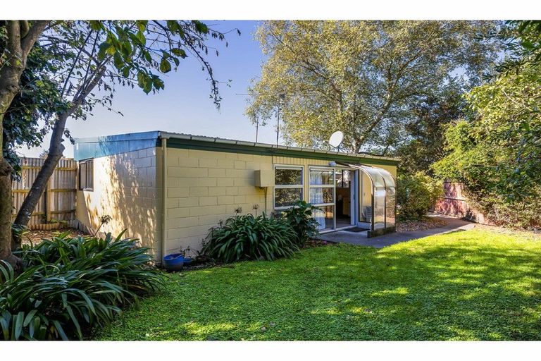 Photo of property in 8 Riwai Street, Templeton, Christchurch, 8042