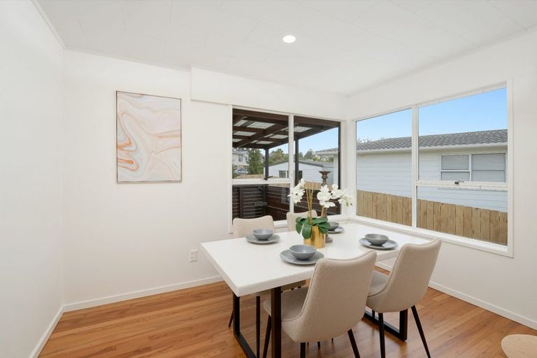 Photo of property in 56 Fitzwater Place, Henderson, Auckland, 0612