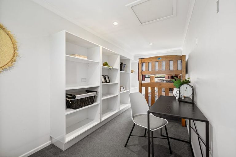 Photo of property in 112a Wairakei Road, Bryndwr, Christchurch, 8052