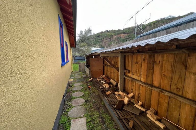 Photo of property in 32 Stoke Street, Sumner, Christchurch, 8081