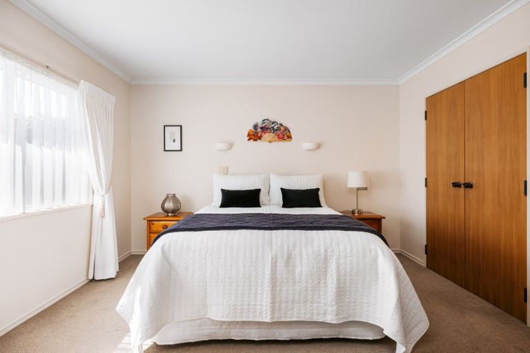 Photo of property in 86 Edgecumbe Road, Tauranga, 3110