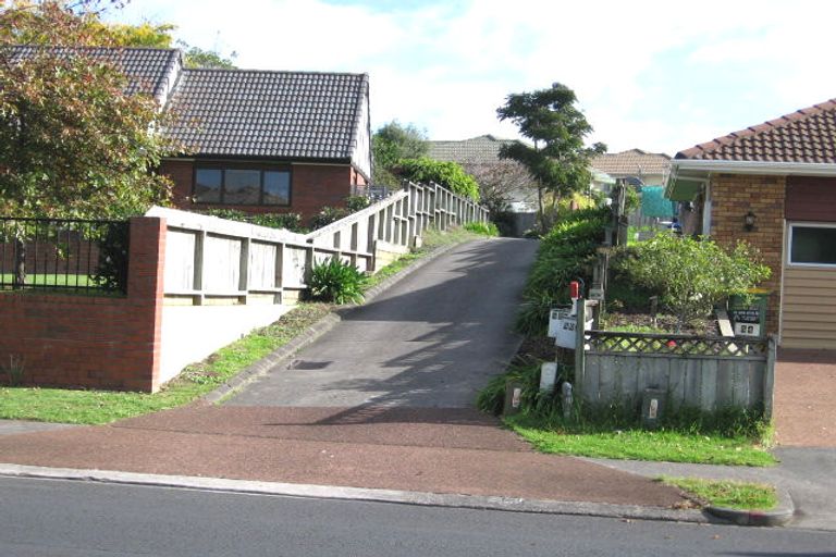 Photo of property in 2/52 Clydesdale Avenue, Somerville, Auckland, 2014