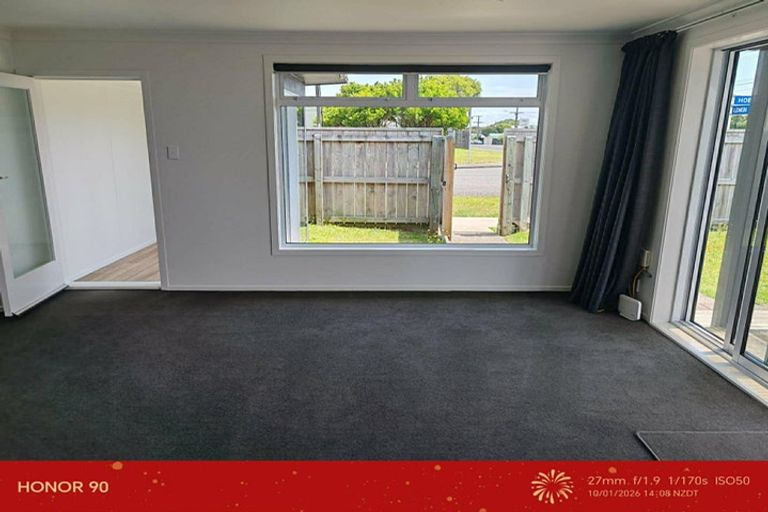 Photo of property in 59a Hobson Street, New Plymouth, 4312