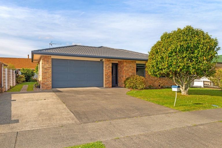 Photo of property in 33 Ruru Avenue, Lytton West, Gisborne, 4010