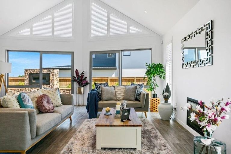 Photo of property in 32 Wai Terrace, Wharewaka, Taupo, 3330