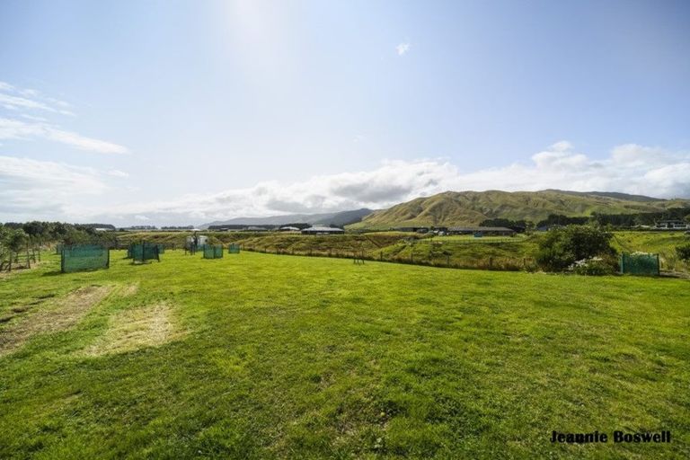 Photo of property in 83 Williams Road, Tokomaru, Palmerston North, 4474