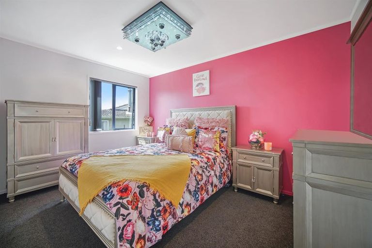Photo of property in 13 Bahari Drive, Ranui, Auckland, 0612