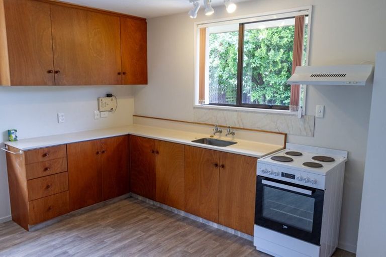 Photo of property in 2/121 Marlow Road, Aranui, Christchurch, 8061