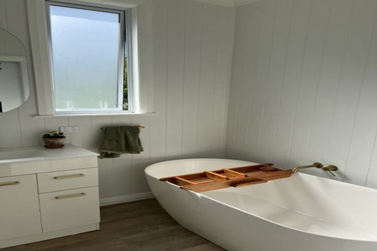 Photo of property in 63 Black Beech Street, Birchville, Upper Hutt, 5018