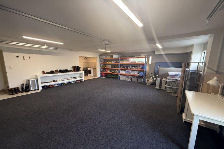 Photo of property in 9a Shadon Place, Stanmore Bay, Whangaparaoa, 0932