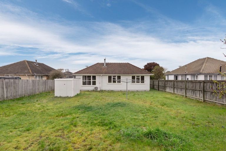 Photo of property in 33 Eureka Street, Aranui, Christchurch, 8061