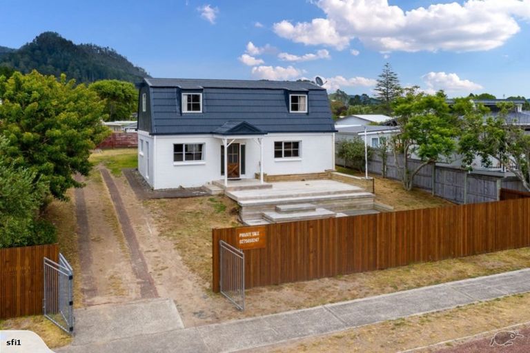 Photo of property in 33 Jubilee Drive, Pauanui, Hikuai, 3579