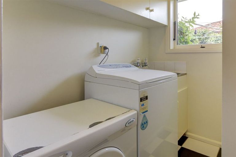 Photo of property in 28 Rutherglen Avenue, Ilam, Christchurch, 8041