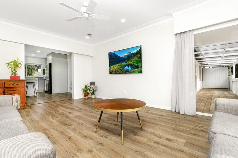 Photo of property in 21 Butterworth Avenue, Opaheke, Papakura, 2113