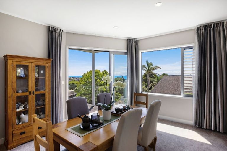 Photo of property in 1/60 Penzance Road, Mairangi Bay, Auckland, 0630