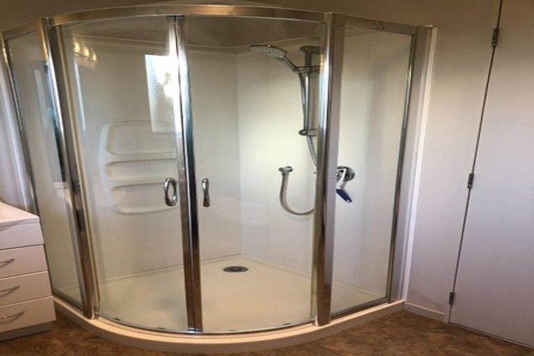 Photo of property in 15 Fenchurch Grove, Stokes Valley, Lower Hutt, 5019