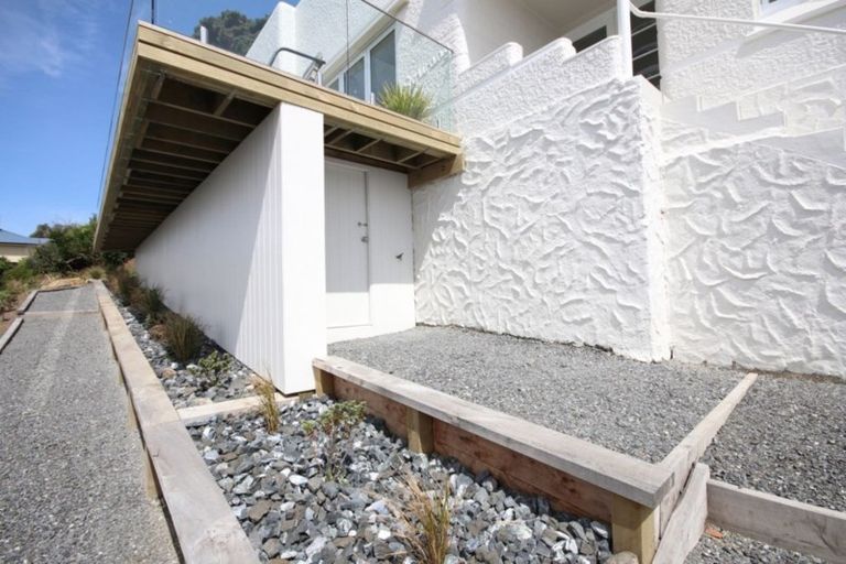 Photo of property in 68 Burrows Street, Bluff, 9814