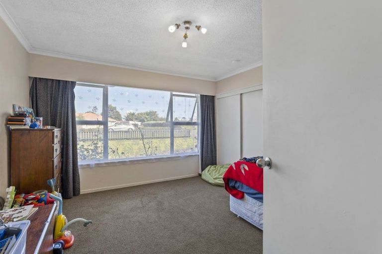 Photo of property in 24 High Street South, Eltham, 4322