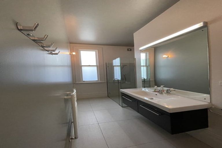 Photo of property in 2 Carson Street, Mornington, Dunedin, 9011