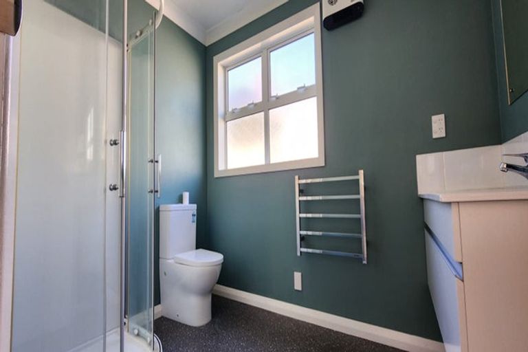 Photo of property in 30 Adelaide Street, Petone, Lower Hutt, 5012