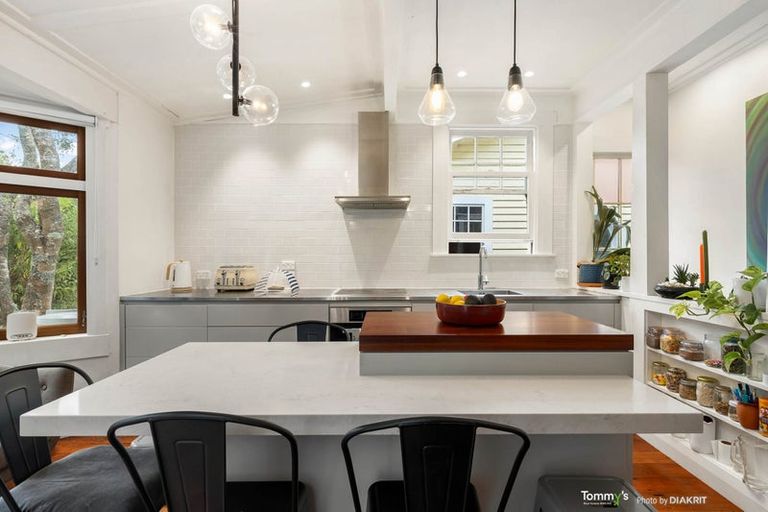 Photo of property in 8 Salisbury Garden Court, Wadestown, Wellington, 6012