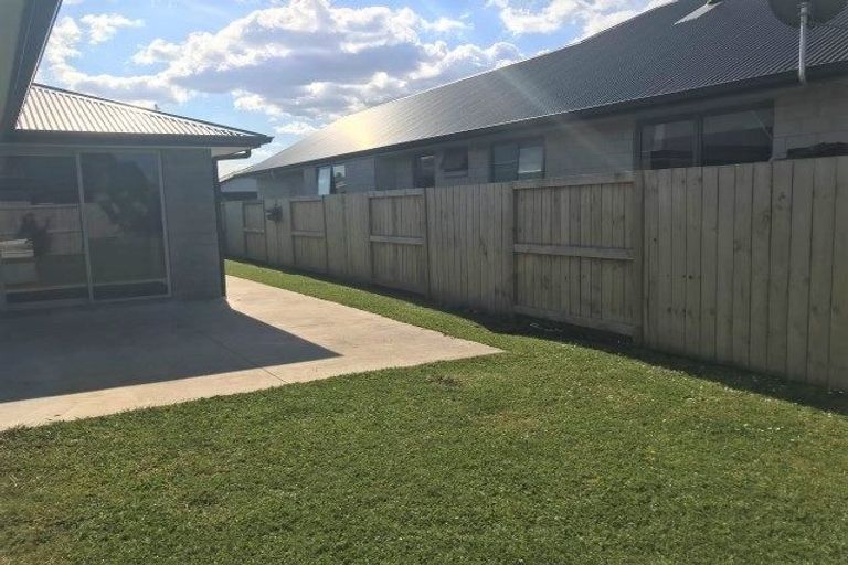 Photo of property in 26 Tuaia Street, Pyes Pa, Tauranga, 3112