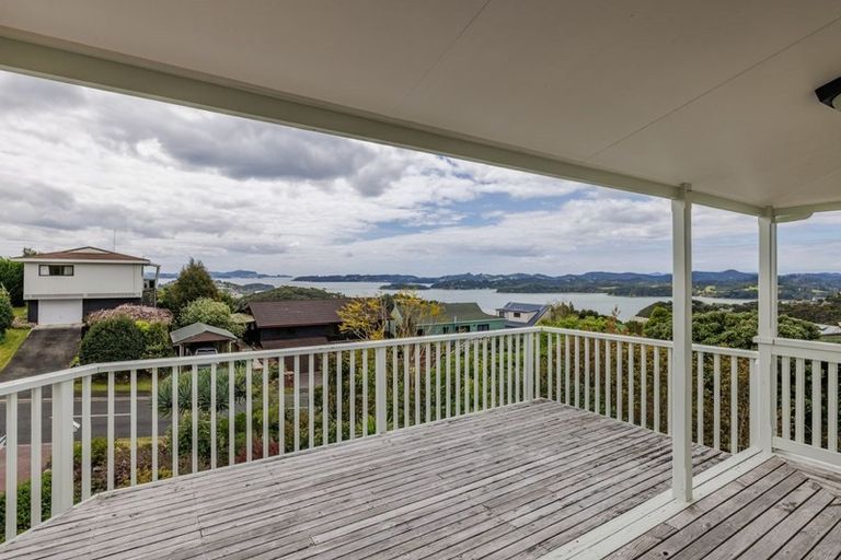 Photo of property in 90 Te Haumi Drive, Paihia, 0200