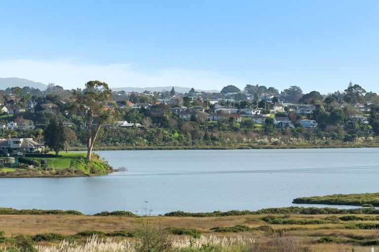 Photo of property in 20 Harrisfield Drive, Hairini, Tauranga, 3112