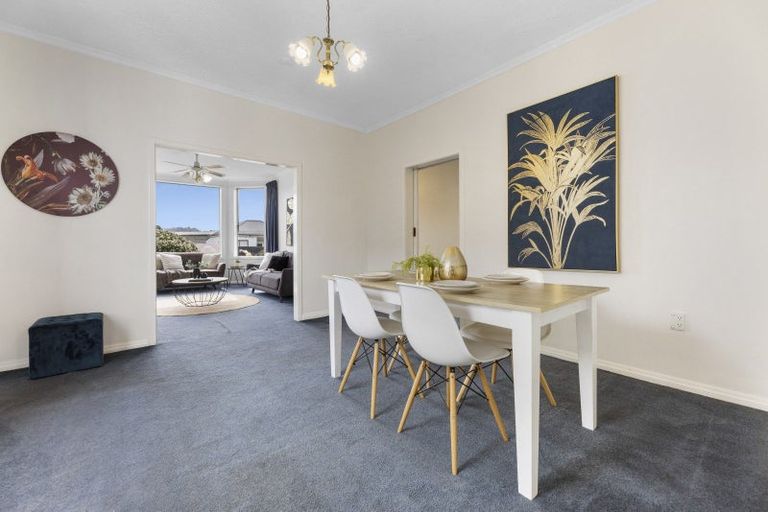 Photo of property in 28 Brighton Road, Green Island, Dunedin, 9018