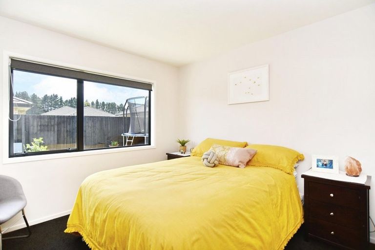 Photo of property in 28 Makawe Roa Street, Marshland, Christchurch, 8083