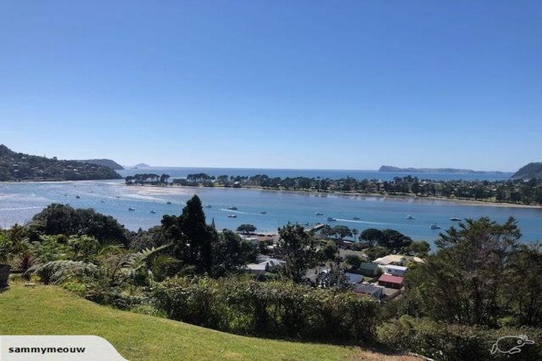 Photo of property in 12 Tairua Heights, Tairua, 3508