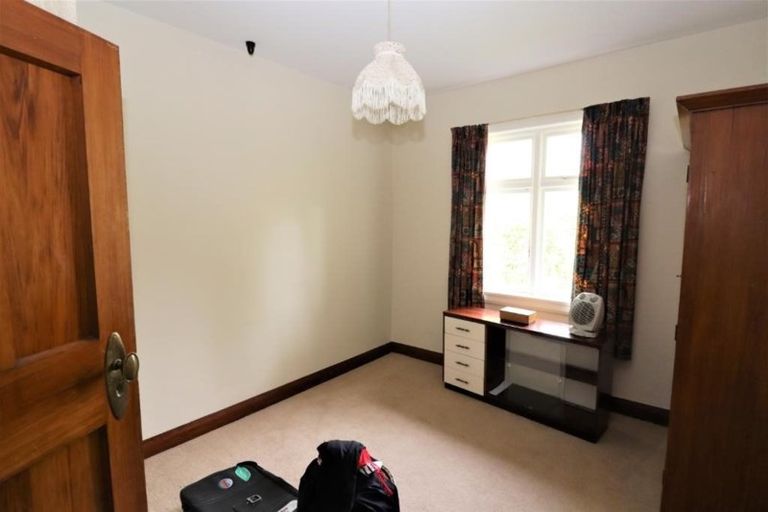 Photo of property in 28 Selwyn Street, Leeston, 7632