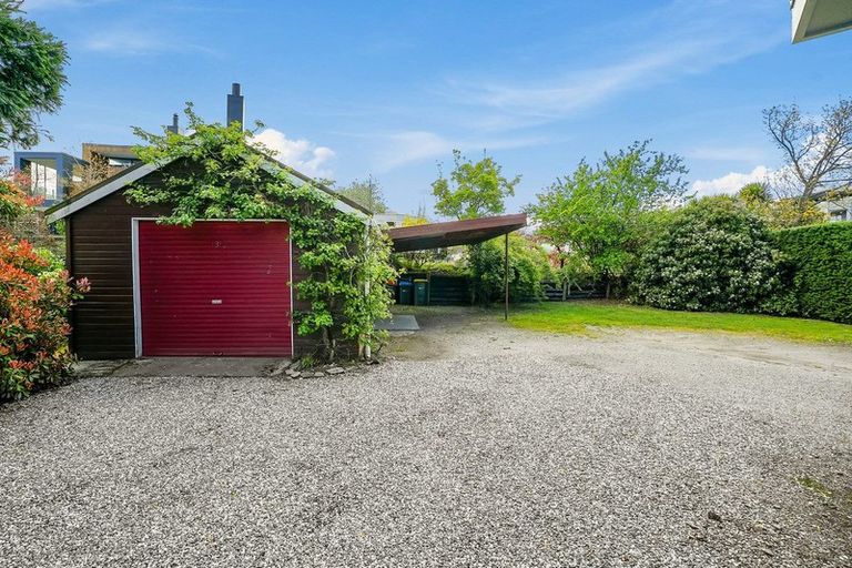 Photo of property in 165 Plantation Road, Wanaka, 9305