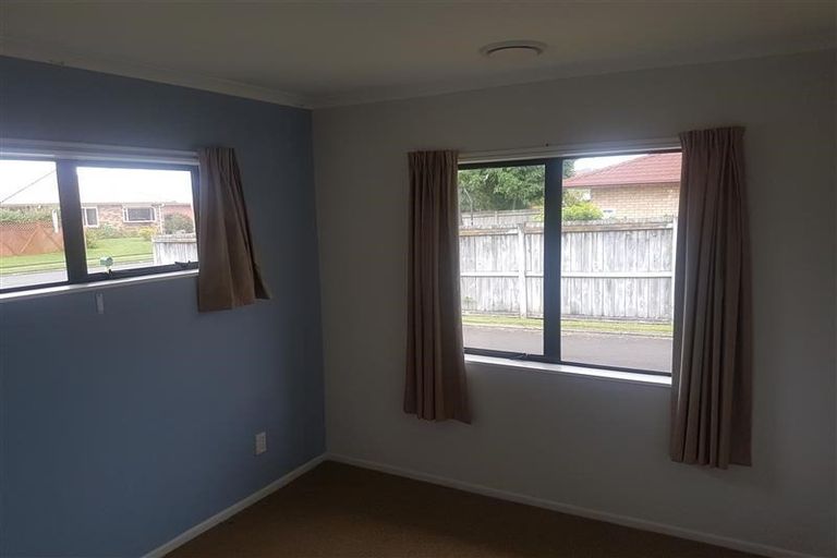 Photo of property in 30 Mccahon Drive, Pukehangi, Rotorua, 3015