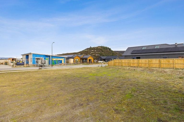 Photo of property in 12 Onyx Street, Albert Town, 9305