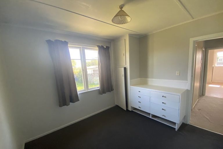 Photo of property in 18 Sunnyside Road, Nawton, Hamilton, 3200