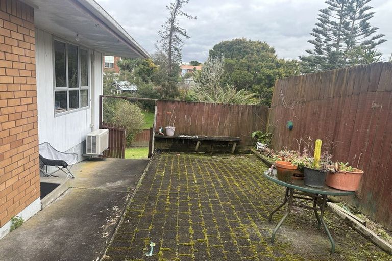 Photo of property in 3/81 Seabrook Avenue, New Lynn, Auckland, 0600