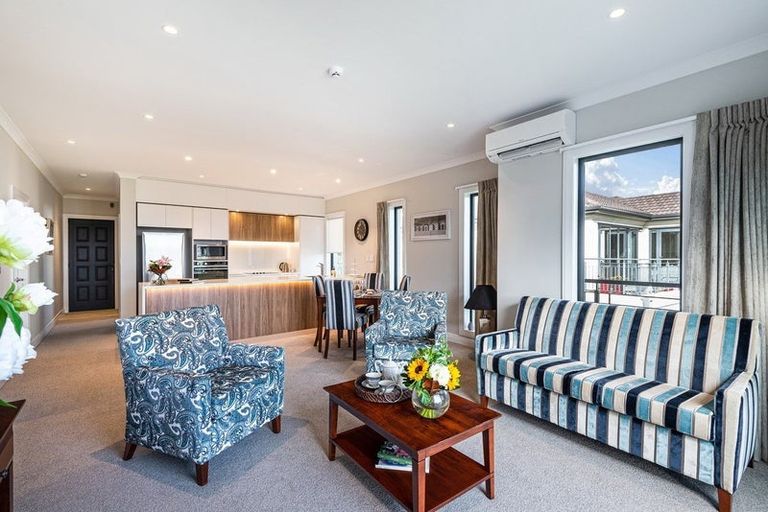 Photo of property in 98b/30 Ambassador Glade, Orewa, 0931