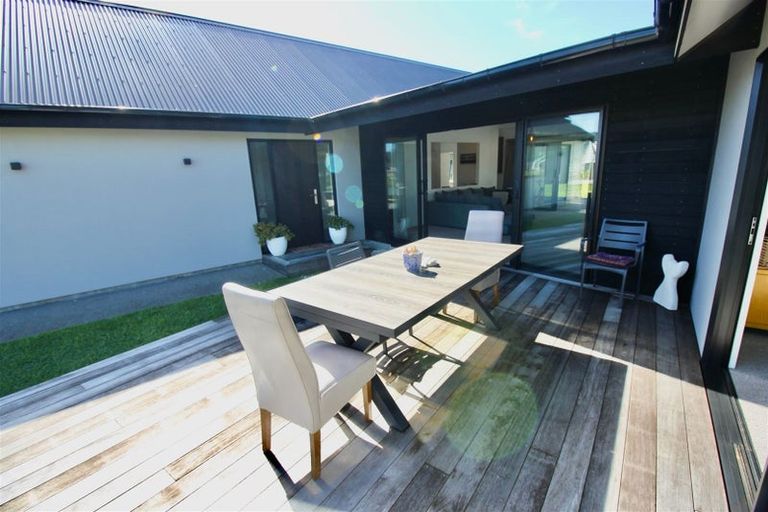 Photo of property in 70 Leeward Drive, Whitianga, 3510