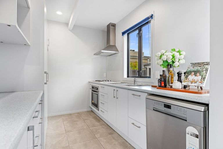 Photo of property in 7/140 Office Road, Merivale, Christchurch, 8014