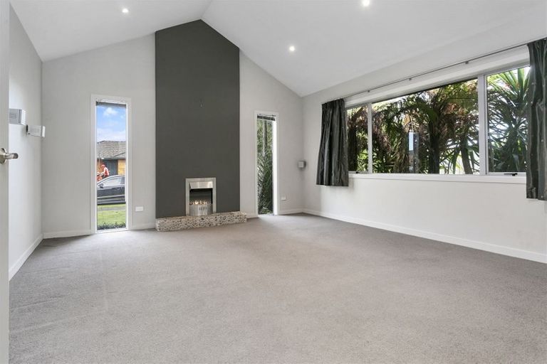 Photo of property in 25 Madison Street, Cambridge, 3434