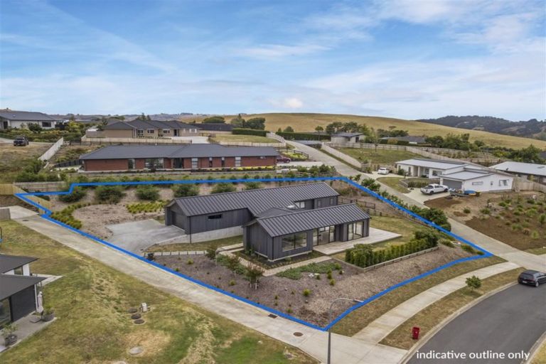 Photo of property in 90 Solan Drive, Waimauku, 0812