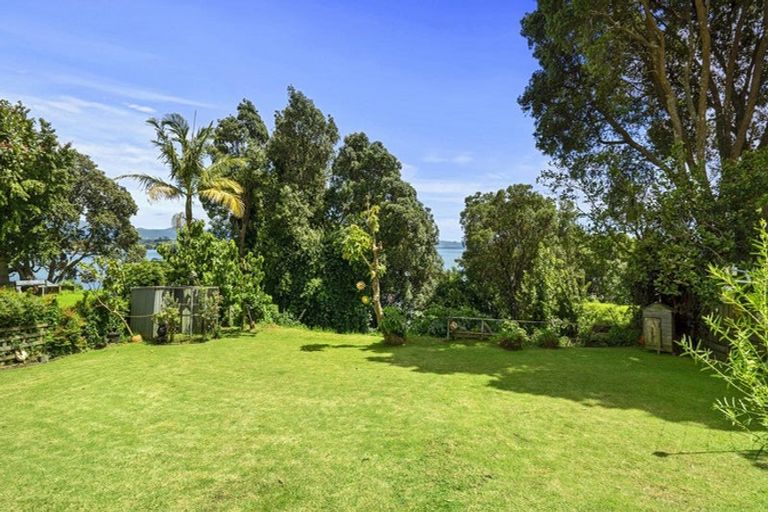 Photo of property in 66 Hamurana Road, Omokoroa, 3114