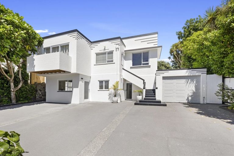Photo of property in 26 Mclean Street, Strandon, New Plymouth, 4312