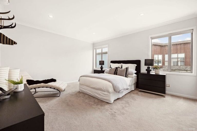 Photo of property in 80 Weatherly Drive, Beachlands, Auckland, 2018