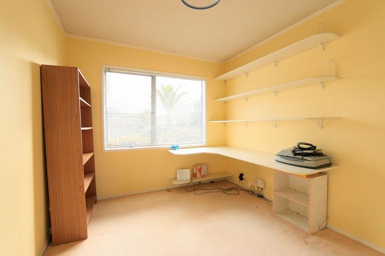 Photo of property in 20 Wycherley Drive, Bucklands Beach, Auckland, 2014