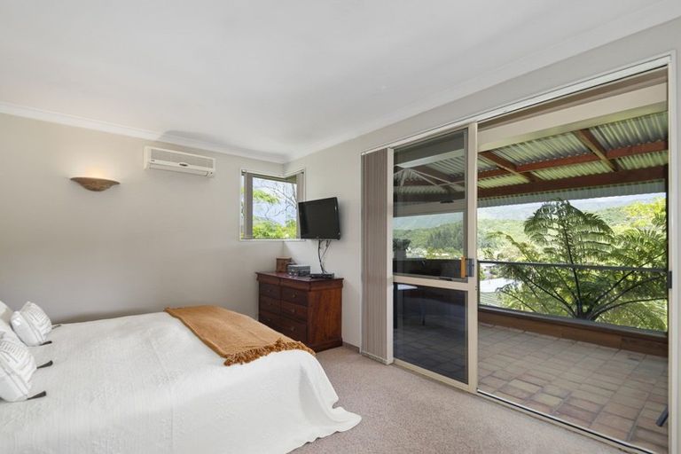 Photo of property in 104 Milton Terrace, Picton, 7220